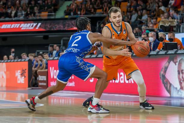 中超第16 中超第16